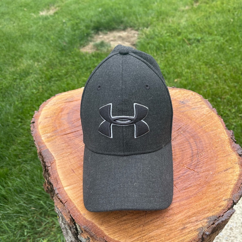 Under Armor hat